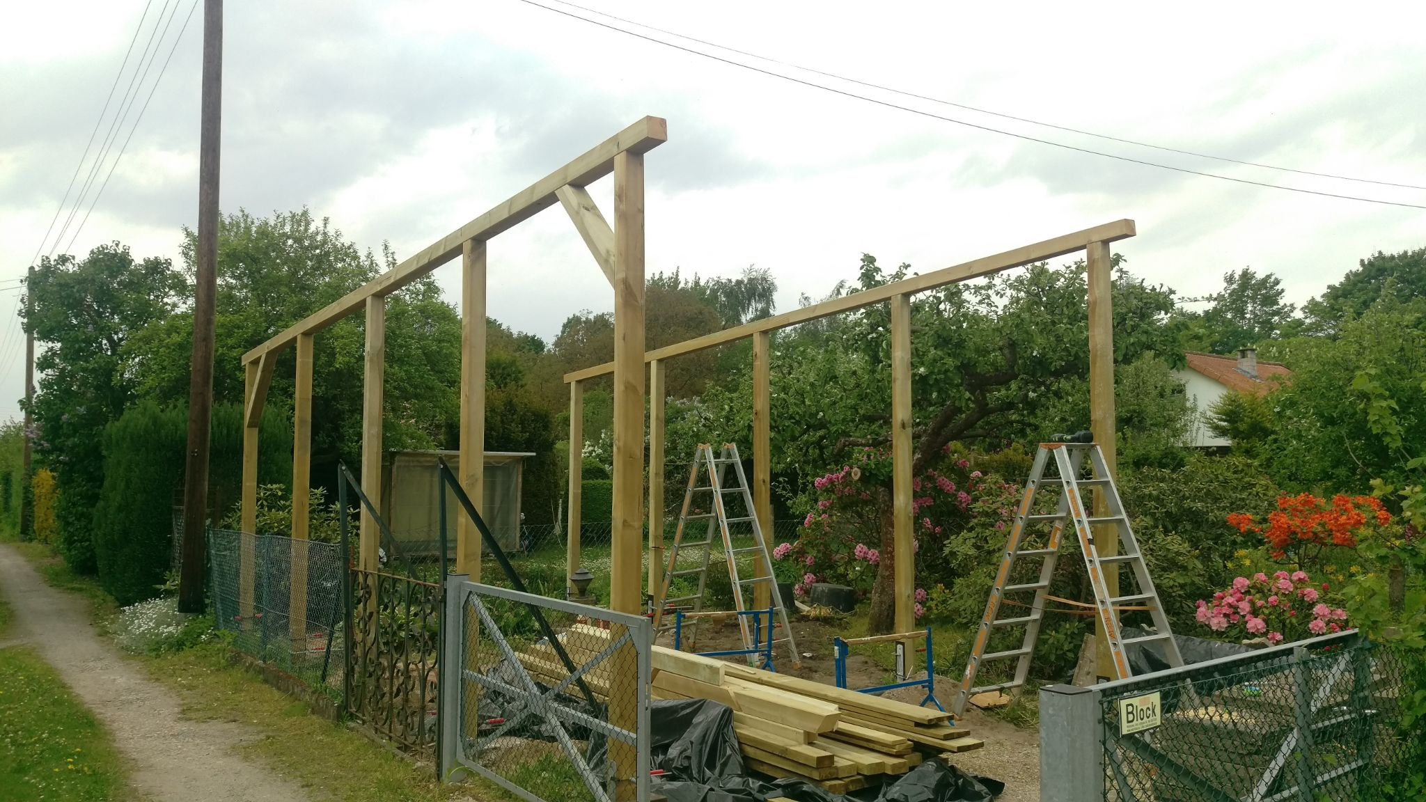 Carport oder Anbau aus Holz